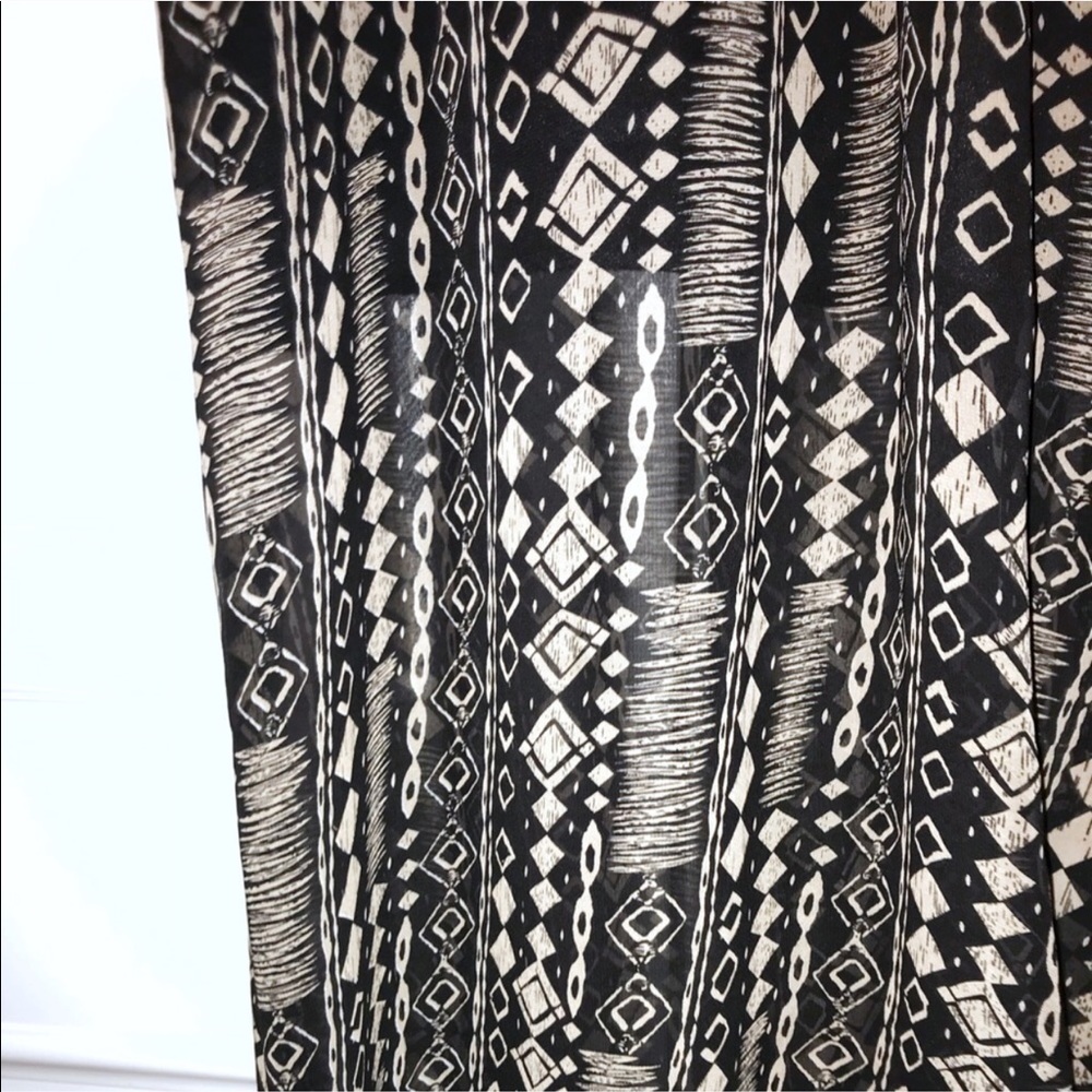 4-for-$25! ✨Tribal Printed Wrap Front Maxi Dress - Picture 8 of 8
